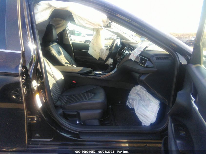 2019 TOYOTA CAMRY L/LE/XLE/SE/XSE - 4T1B11HK2KU177190