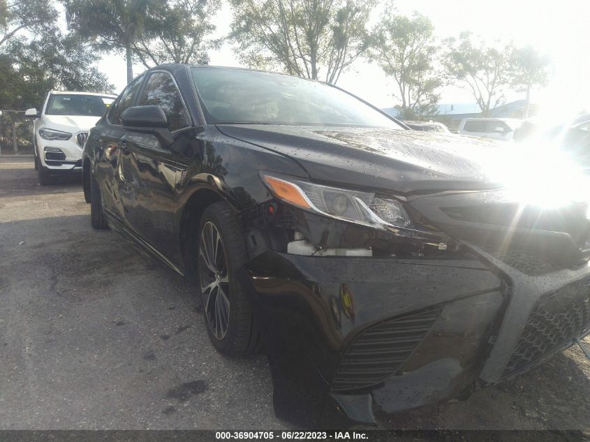 2020 TOYOTA CAMRY SE/SE NIGHT SHADE - 4T1G11AK6LU309045