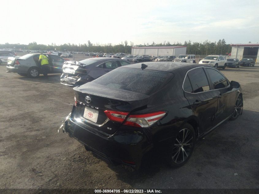 2020 TOYOTA CAMRY SE/SE NIGHT SHADE - 4T1G11AK6LU309045