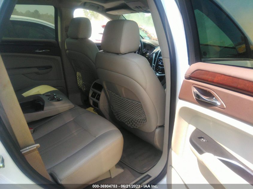 2014 CADILLAC SRX LUXURY COLLECTION - 3GYFNBE35ES643156