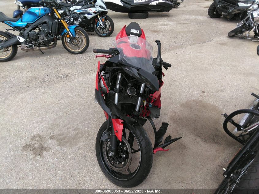 2021 KAWASAKI EX400 JKAEXKH16MDAB4843