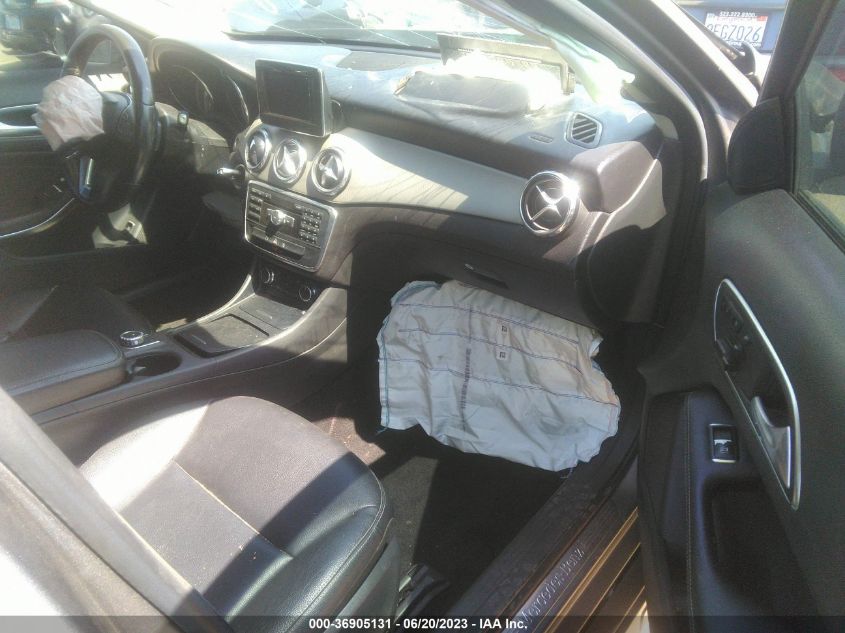 2015 MERCEDES-BENZ GLA-CLASS GLA 250 - WDCTG4EBXFJ128365