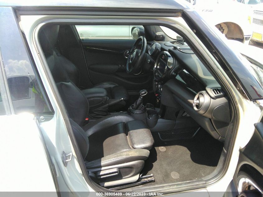 2015 MINI COOPER HARDTOP 4 DOOR S - WMWXU3C50F2B56709