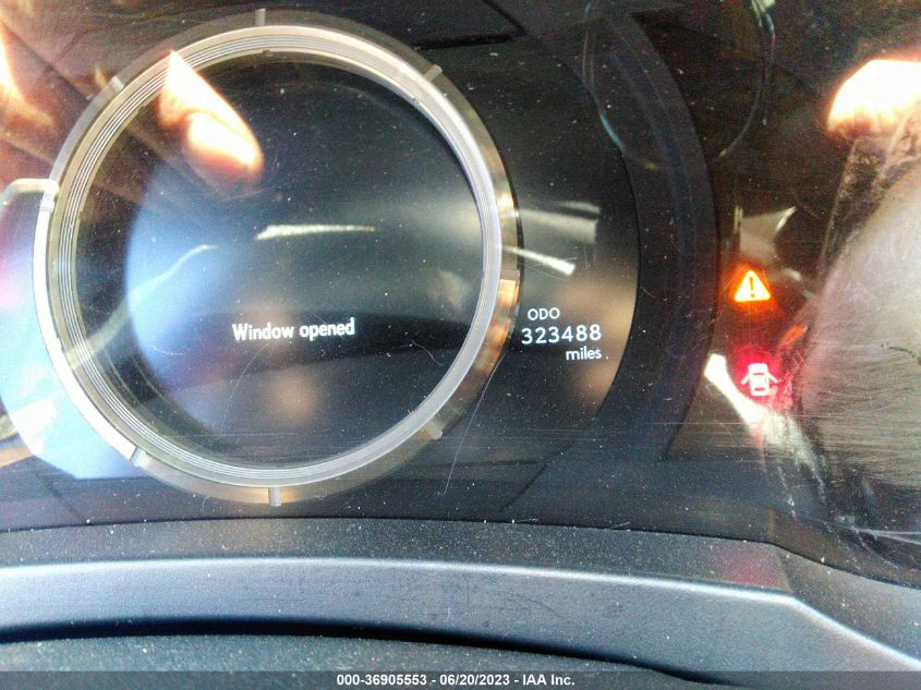 2016 LEXUS IS 200T - JTHBA1D26G5019090
