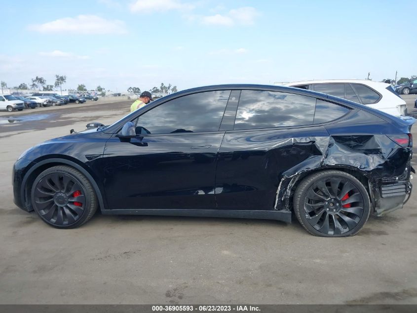 2022 TESLA MODEL Y PERFORMANCE - 7SAYGDEF6NF492953