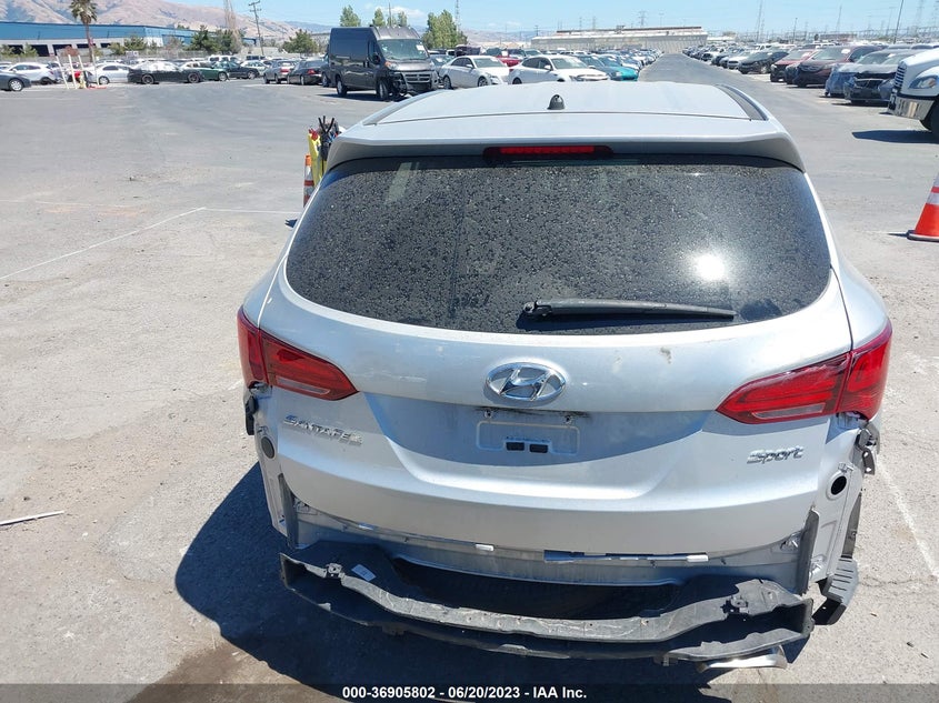 VIN 5XYZT3LB8JG569445 2018 HYUNDAI SANTA FE SPORT 2.4L