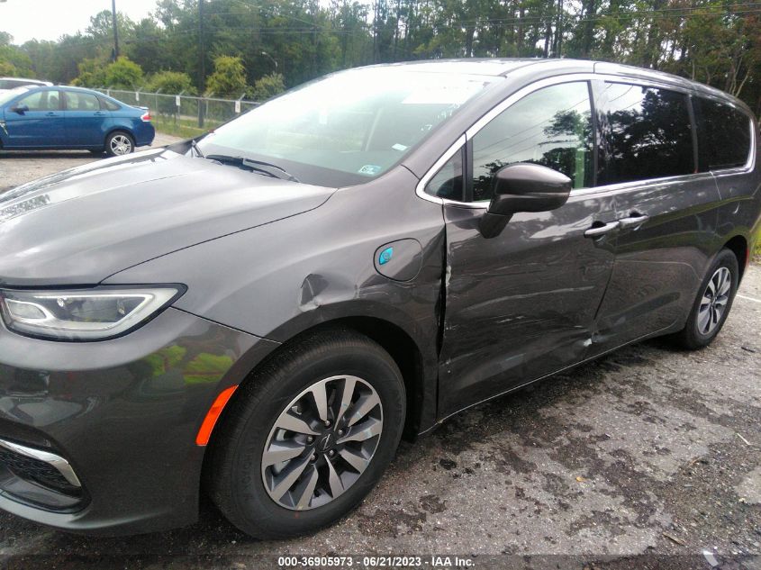 2022 CHRYSLER PACIFICA HYBRID TOURING L - 2C4RC1L79NR161246