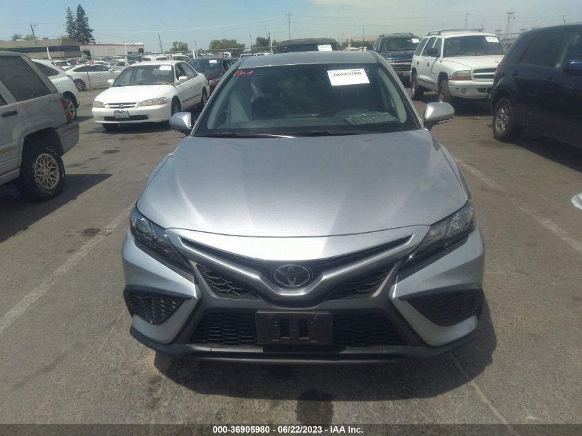 2022 TOYOTA CAMRY SE - 4T1G11AK7NU654068