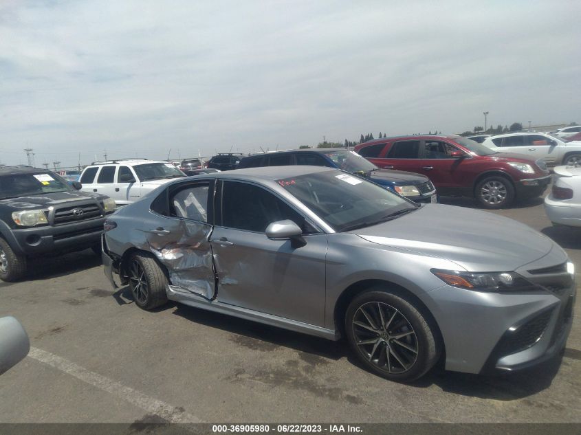 2022 TOYOTA CAMRY SE - 4T1G11AK7NU654068