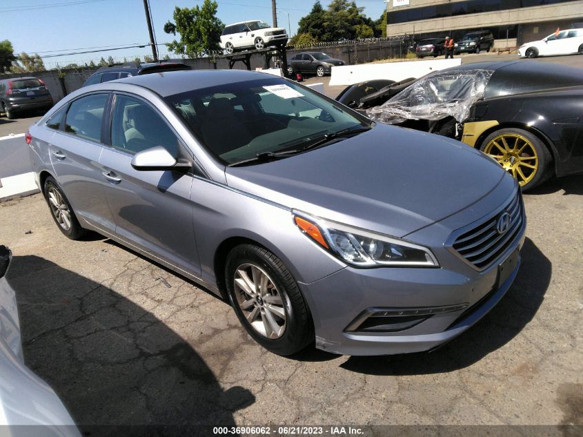 2015 HYUNDAI SONATA 2.4L SE - 5NPE24AF1FH154268