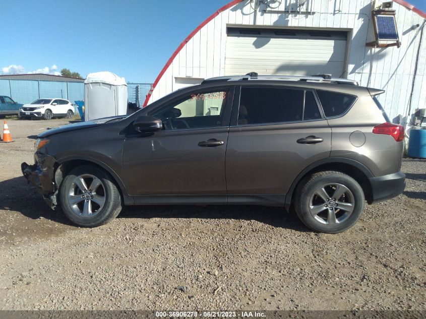 2015 TOYOTA RAV4 XLE - JTMRFREV3FD169283
