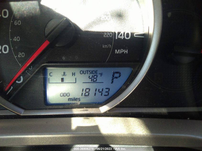 2015 TOYOTA RAV4 XLE - JTMRFREV3FD169283