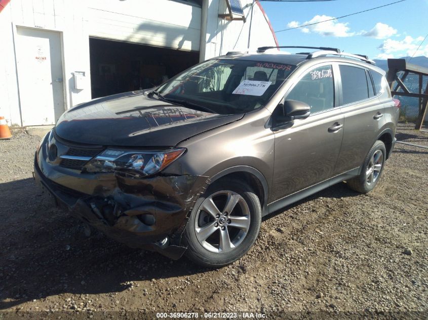 2015 TOYOTA RAV4 XLE - JTMRFREV3FD169283