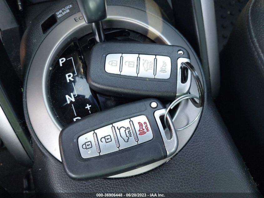 2013 HYUNDAI VELOSTER W/BLACK INT - KMHTC6AD4DU120774