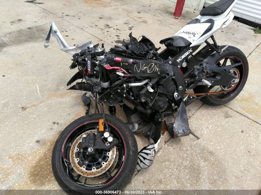 2012 YAMAHA YZFR6 JYARJ16E0CA027092