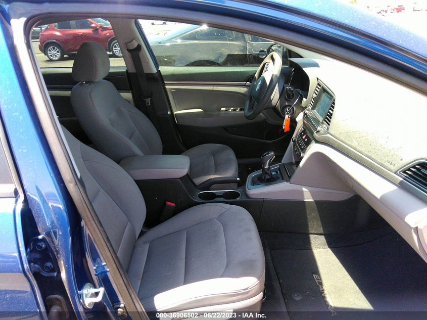 VIN 5NPD84LF3JH387147 2018 HYUNDAI ELANTRA SEL