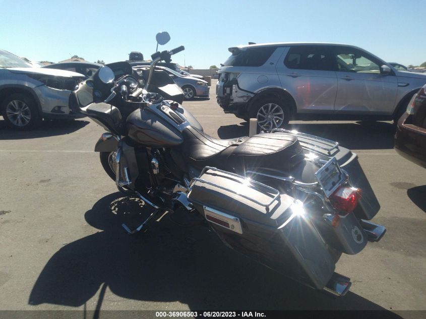 2008 HARLEY-DAVIDSON FLTR 1HD1FS4138Y607331