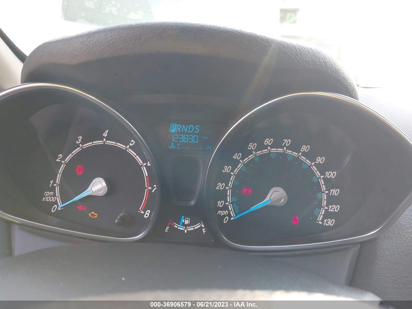 VIN 3FADP4EJXJM144097 2018 FORD FIESTA SE