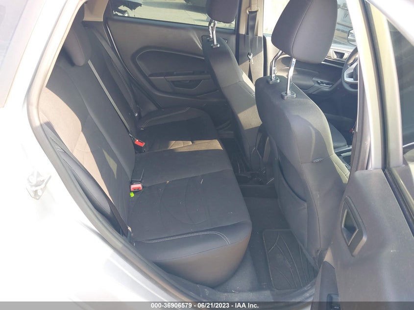 VIN 3FADP4EJXJM144097 2018 FORD FIESTA SE