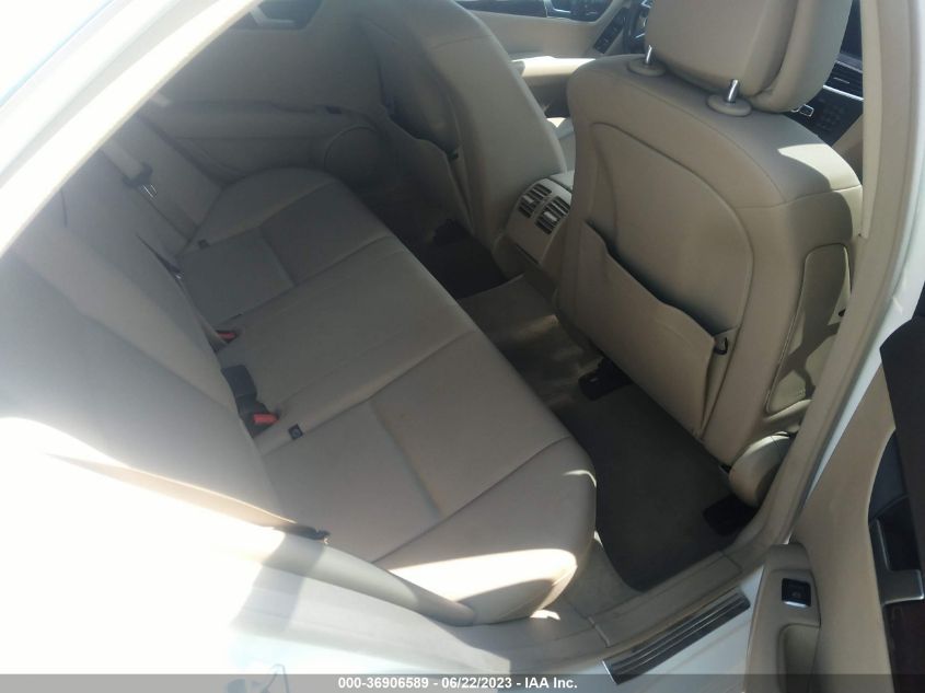 2013 MERCEDES-BENZ C-CLASS C 300 - WDDGF8AB1DG120677