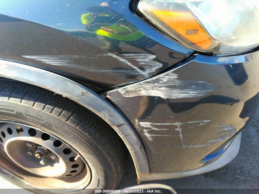 2016 NISSAN ROGUE S - KNMAT2MT7GP652269