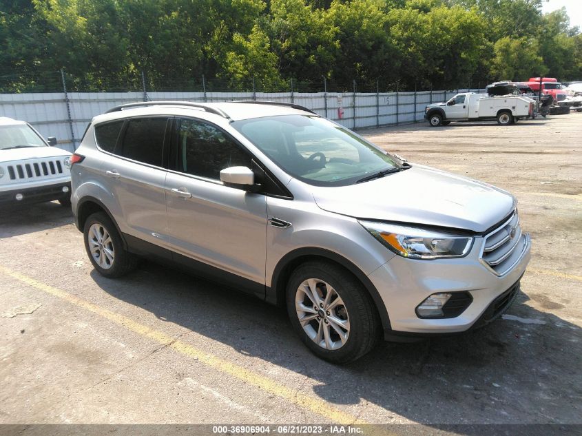 2018 FORD ESCAPE SE - 1FMCU9GDXJUB59984