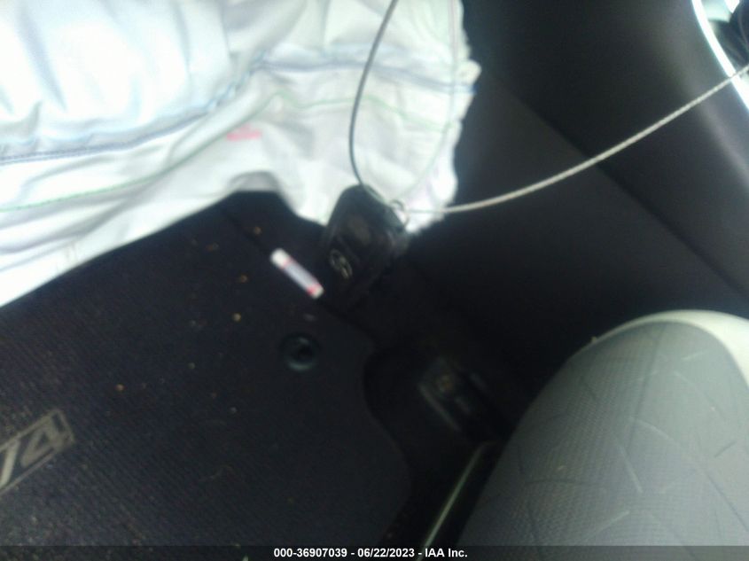 2019 TOYOTA RAV4 XLE - JTMP1RFV2KJ023053