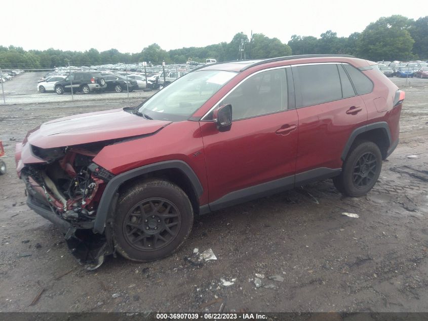 2019 TOYOTA RAV4 XLE - JTMP1RFV2KJ023053