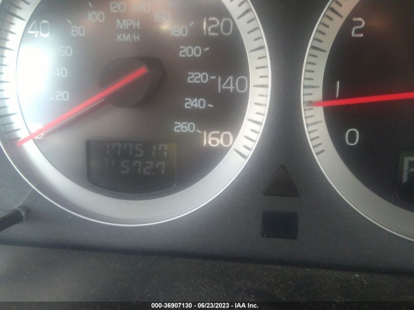 2013 VOLVO XC90 - YV4952CZ2D1658446