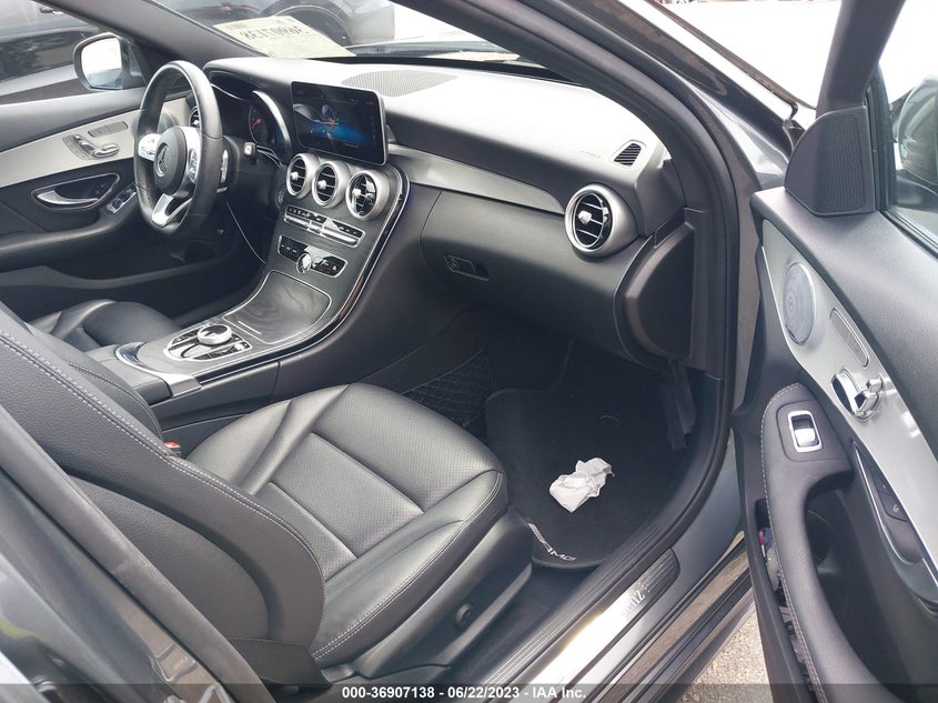VIN 55SWF8DBXLU324015 2020 MERCEDES-BENZ C-CLASS C 300