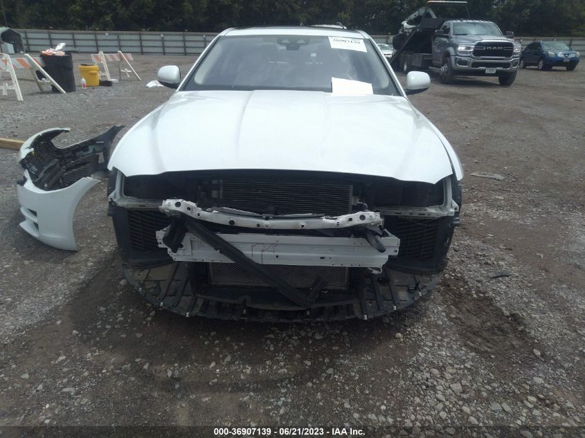 2017 JAGUAR XE 25T PREMIUM - SAJAD4BG3HA969132