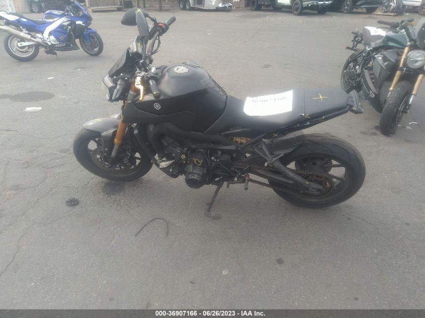 2015 YAMAHA FZ09 JYARN33E5FA007932
