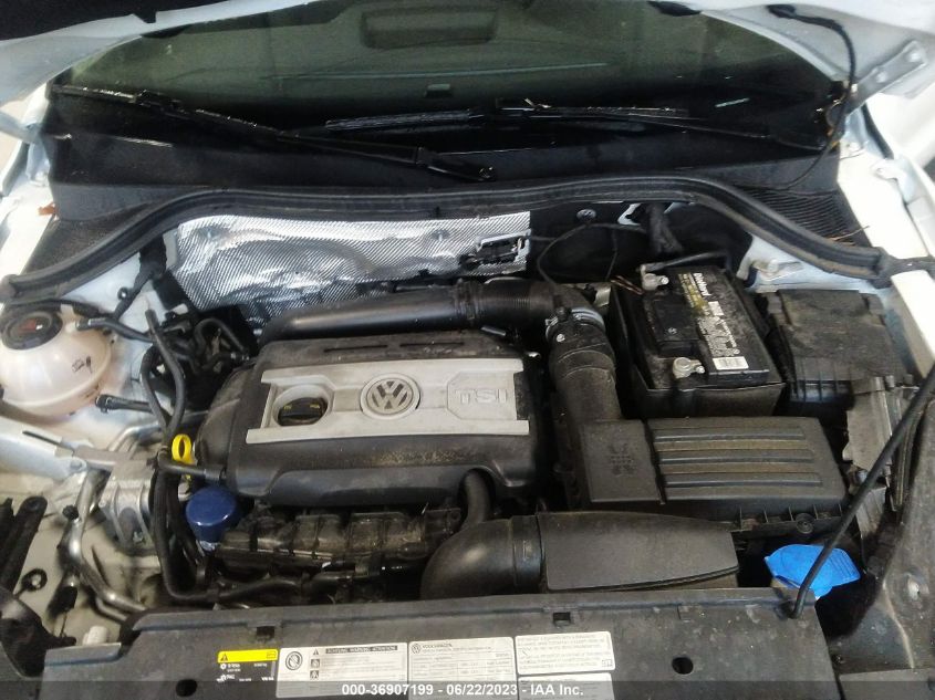2018 VOLKSWAGEN TIGUAN LIMITED WVGBV7AX2JK004731