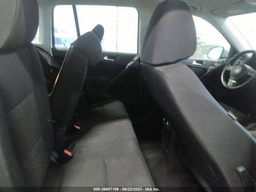 2018 VOLKSWAGEN TIGUAN LIMITED WVGBV7AX2JK004731