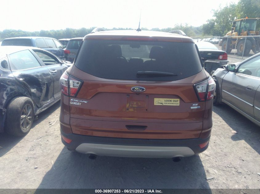 2017 FORD ESCAPE SE - 1FMCU9GD7HUE88409