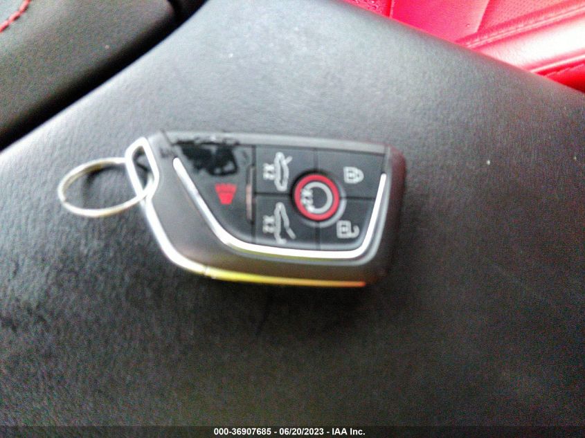2021 CHEVROLET CORVETTE 1LT - 1G1YA2D47M5118654