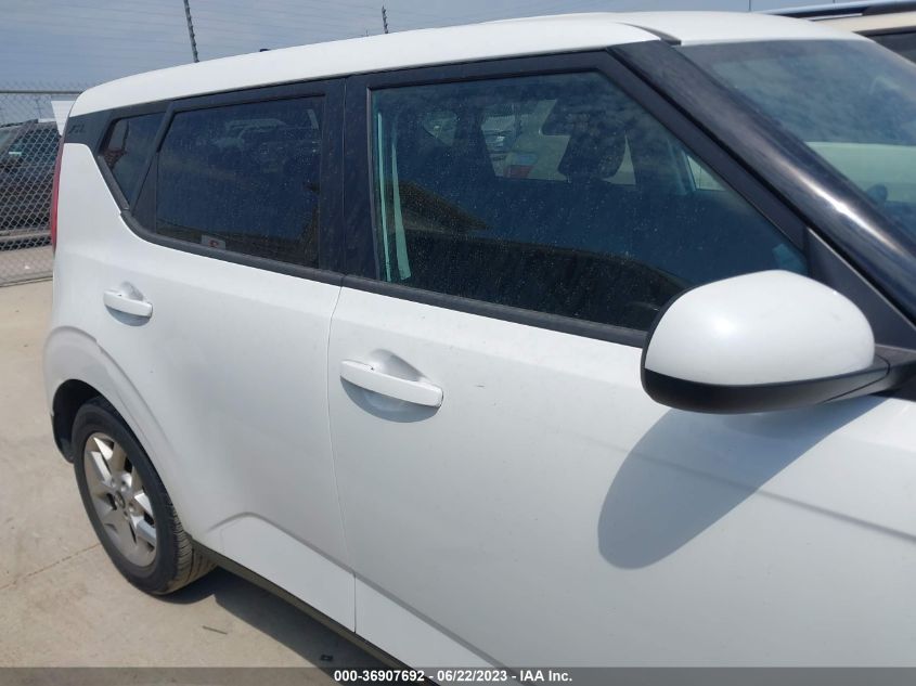 2021 KIA SOUL S - KNDJ23AUXM7129877