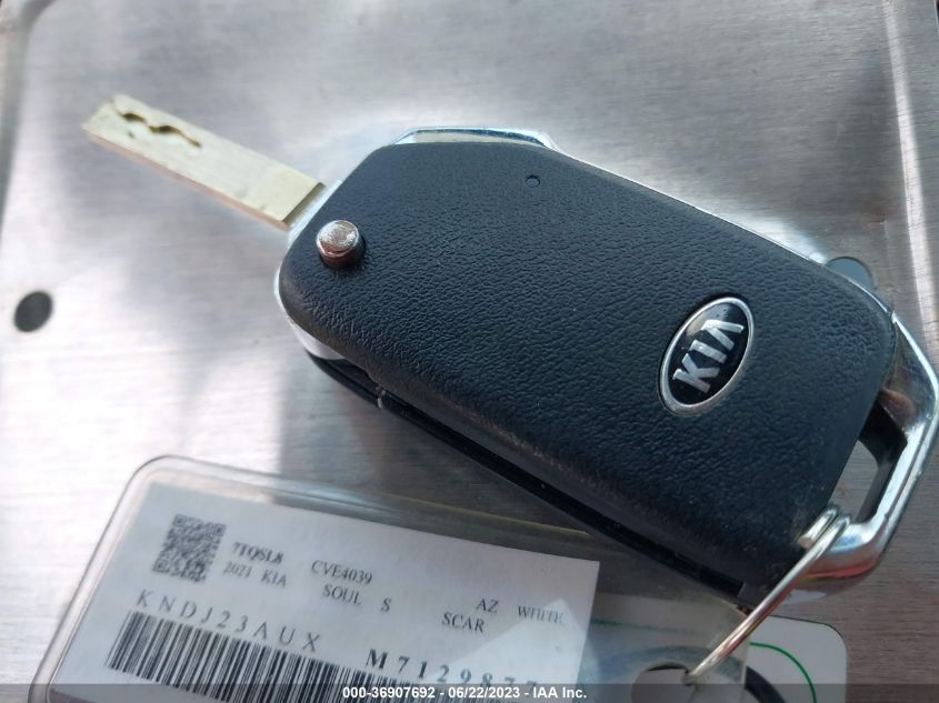 2021 KIA SOUL S - KNDJ23AUXM7129877