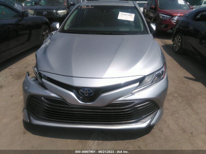 2018 TOYOTA CAMRY HYBRID - 4T1B21HK0JU501460