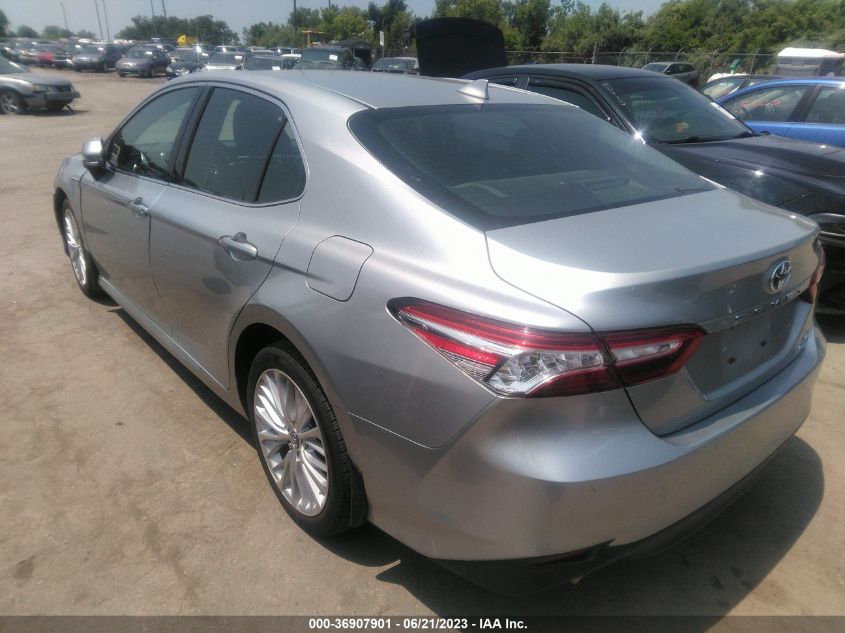 2018 TOYOTA CAMRY HYBRID - 4T1B21HK0JU501460