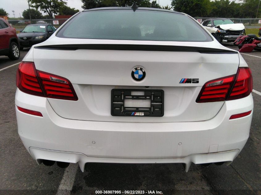 2013 BMW M5 - WBSFV9C52DC772469