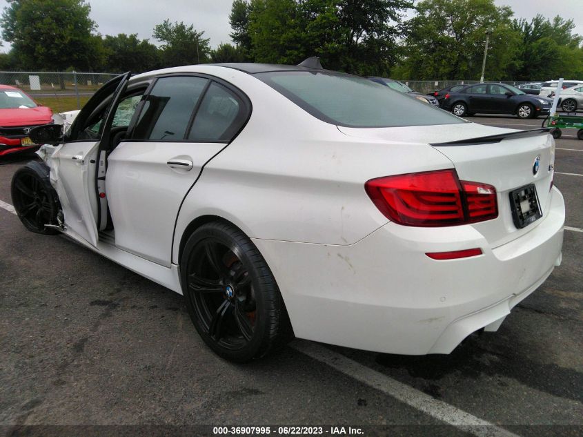 2013 BMW M5 - WBSFV9C52DC772469