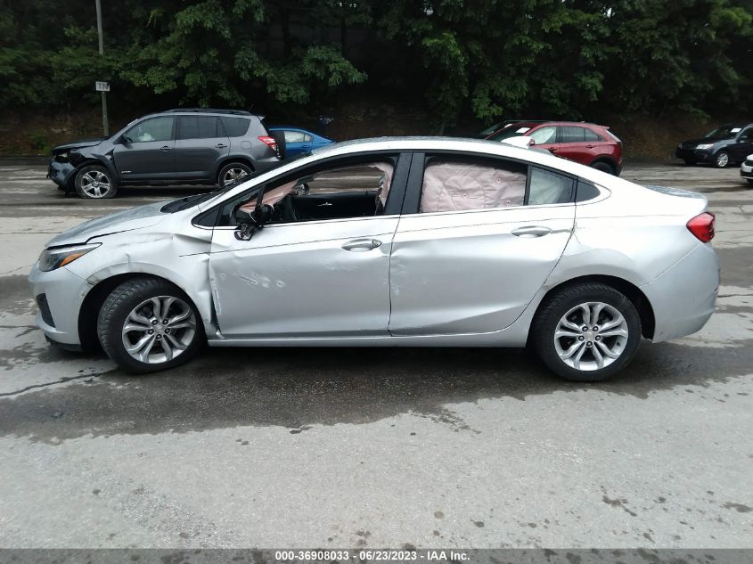 2019 CHEVROLET CRUZE LT - 1G1BE5SMXK7145816