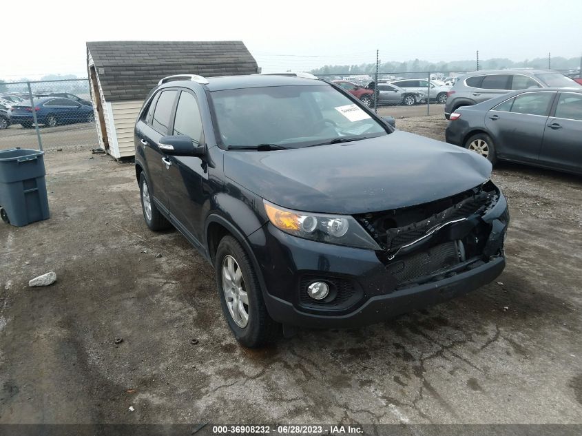 2013 KIA SORENTO LX - 5XYKT4A61DG329770