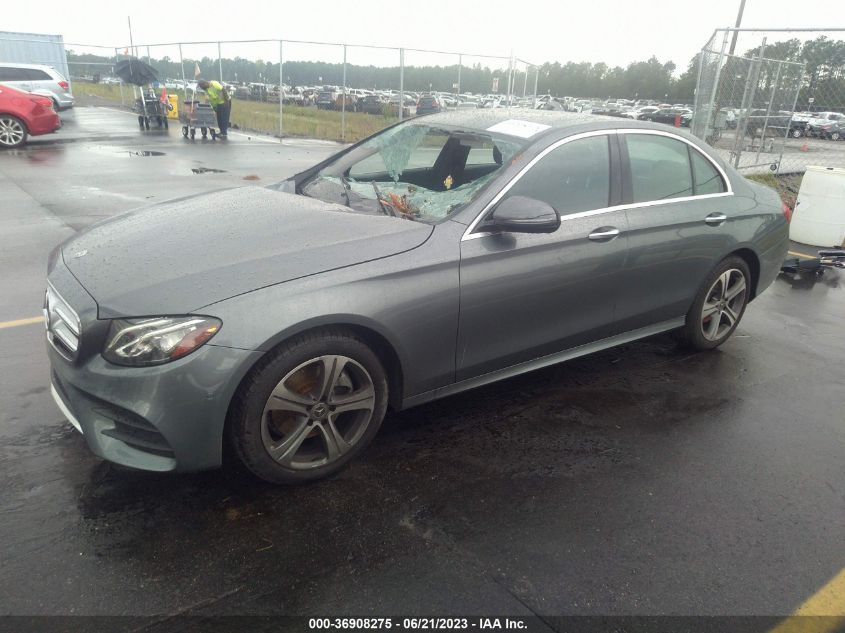 WDDZF4KB0JA374735 2018 MERCEDES-BENZ E-CLASS - Image 2