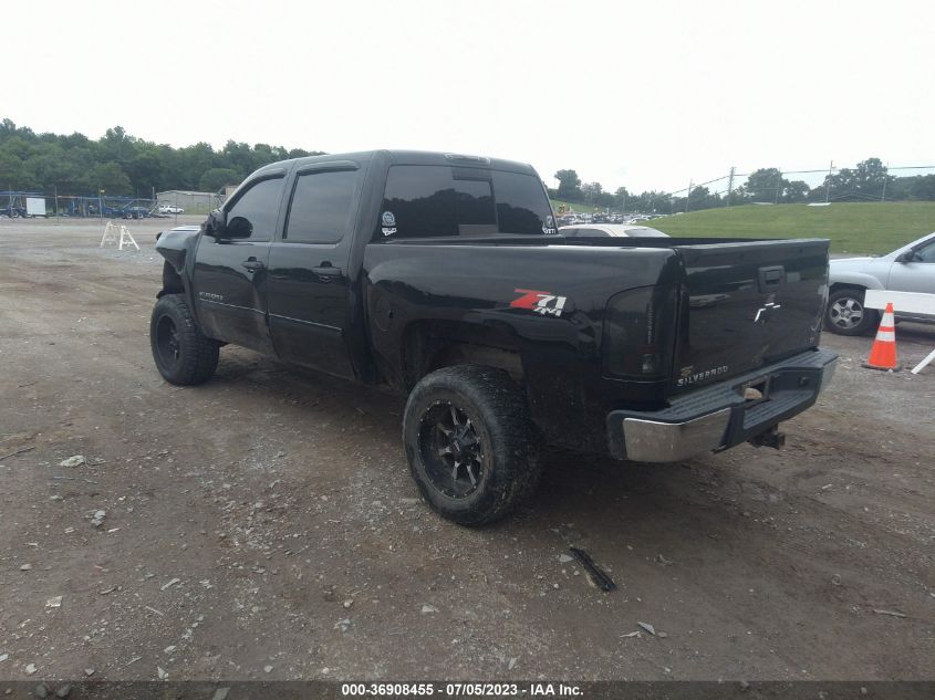 2013 CHEVROLET SILVERADO 1500 LT - 3GCPKSE73DG338584