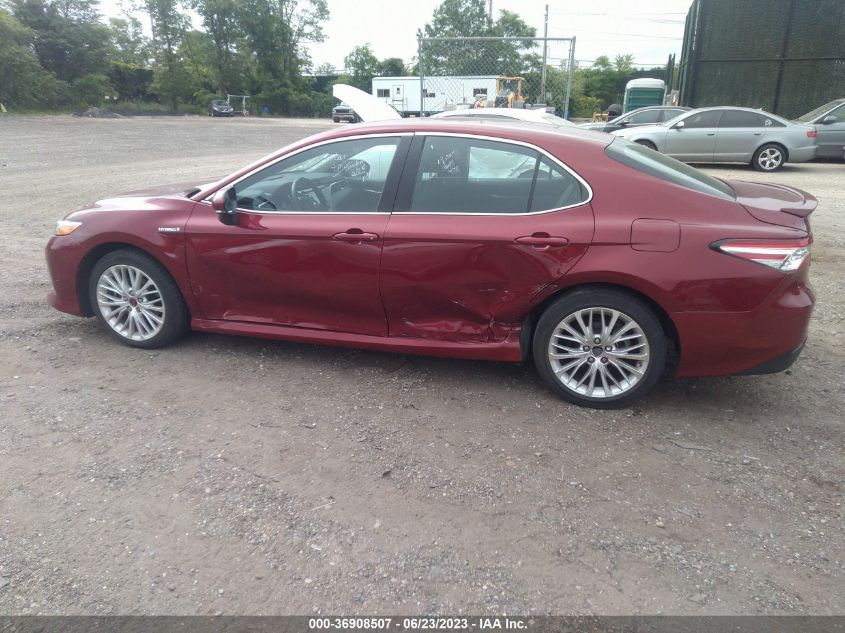 2018 TOYOTA CAMRY HYBRID - 4T1B21HK4JU508153