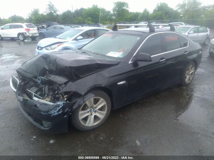 2013 BMW 5 SERIES 528I - WBAXG5C50DDY32772