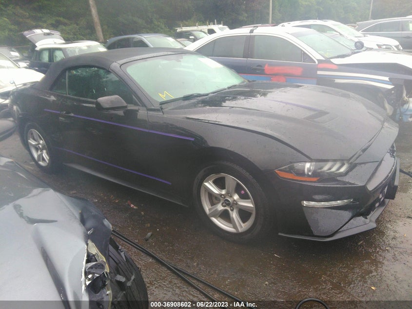 VIN 1FATP8UH8J5128178 2018 FORD MUSTANG ECOBOOST