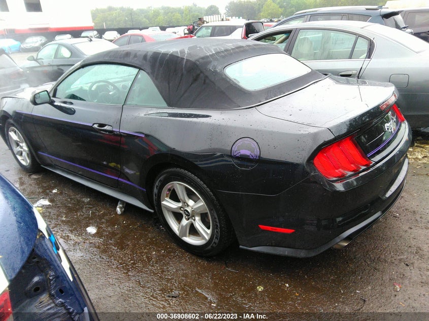 VIN 1FATP8UH8J5128178 2018 FORD MUSTANG ECOBOOST